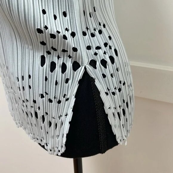 Powder blue set - Picture 5 of 5